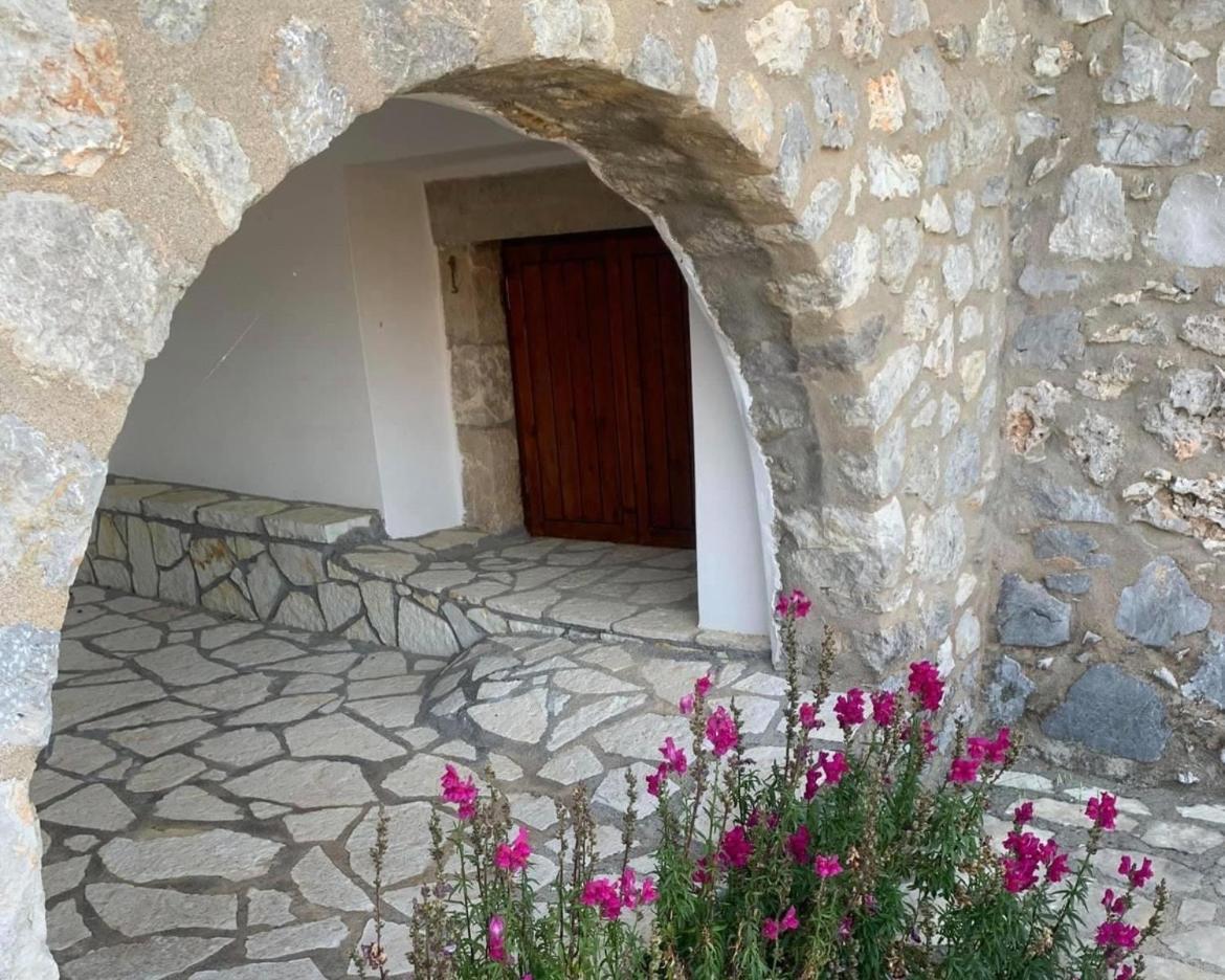Terra Petra Villa At Psari Trikolonon Gortynia Psarion Екстер'єр фото